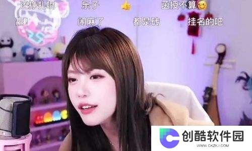 周淑怡成人自考拿下大专文凭，直言以后是大专生了，网友：我不信