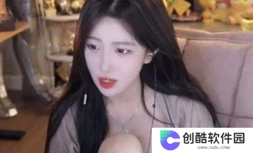 呆妹儿想学蓝战非去环游世界，称旅游是儿时梦想，网友：出去就寄