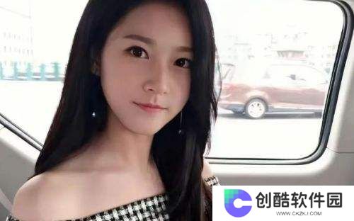 顶流男星被曝和小12岁女星交往，曾深陷百万负债，逝世时间是男方生日