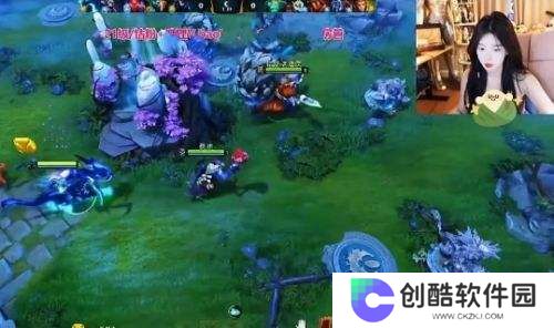 呆妹儿直播打游戏无故被封，当场气上头怒骂超管，网友：穿个外套吧