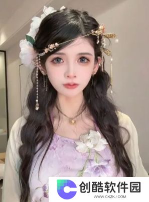 狗头萝莉举办免费送饼活动，吸引大量人来围观，称金主看到后超开心